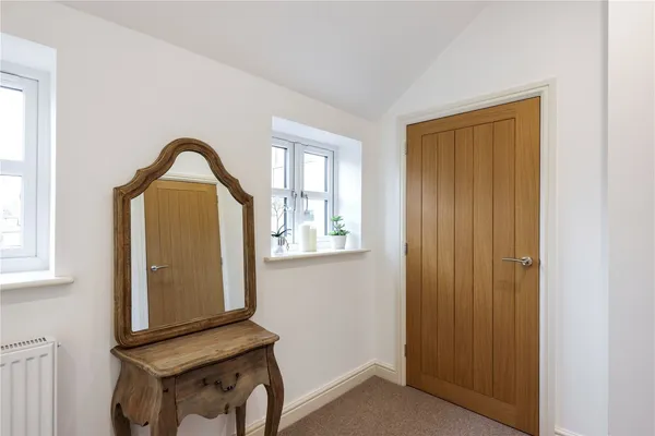 Bath Road, Leckhampton, GL53 photo 14