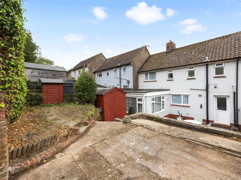 Property thumbnail 2 out of 3