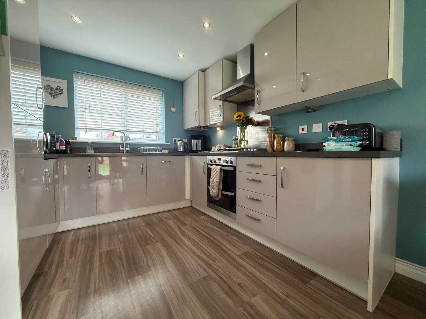 Damselfly Road, Northampton Image 2