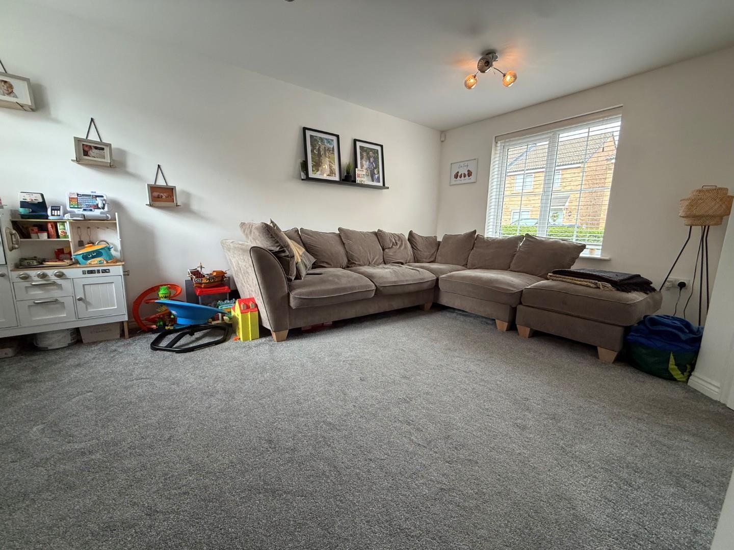 Damselfly Road, Northampton Image 6