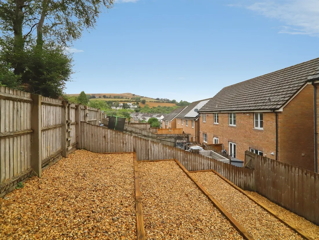 Property photo 28