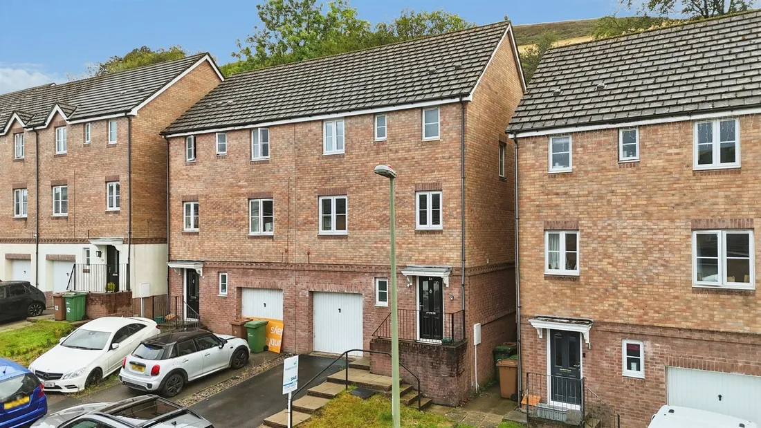 Property photo 30