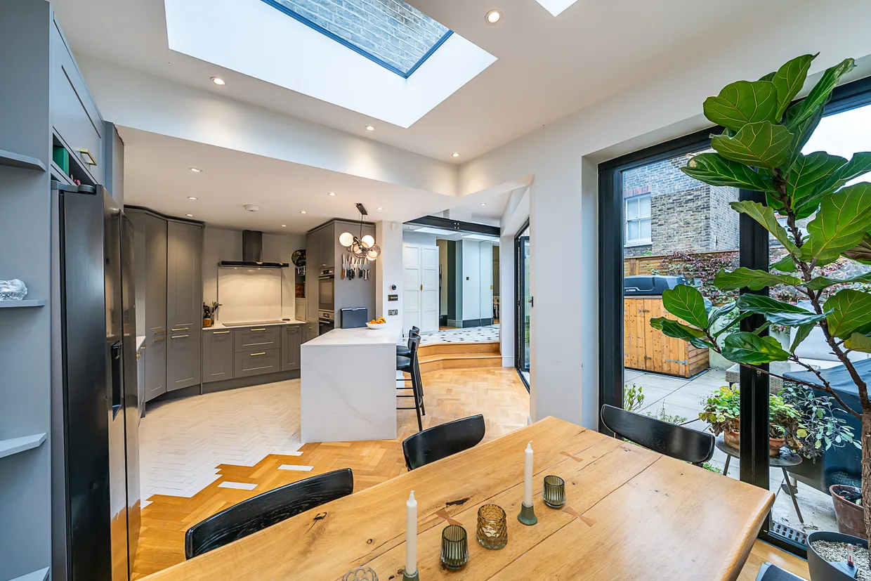 Freke Road, London, SW11 photo 16