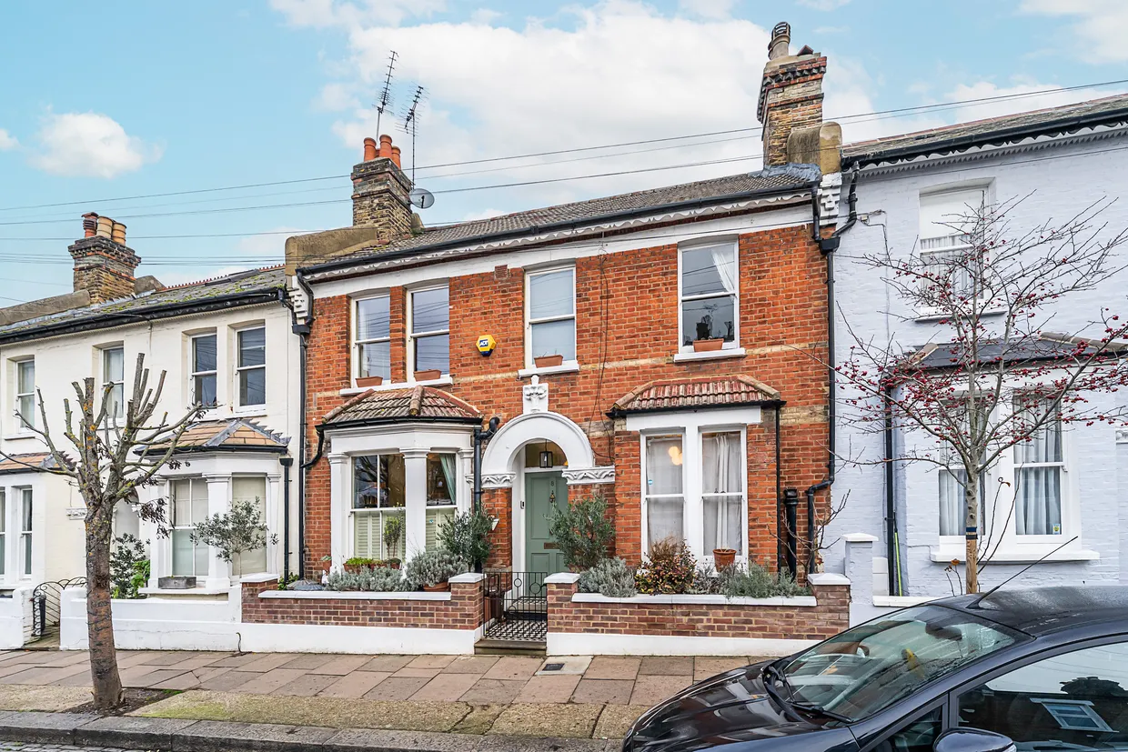 Freke Road, London, SW11 photo 27