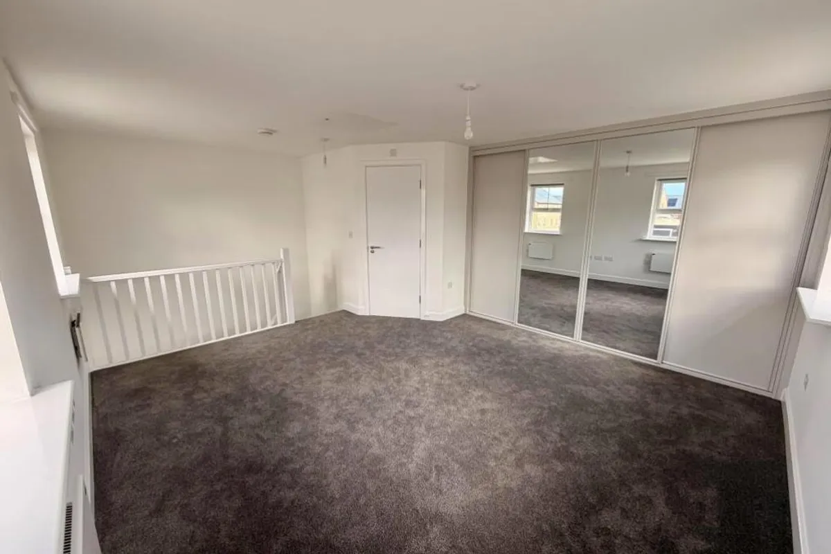 Eliza Grant Road, Crossgates, LEEDS
