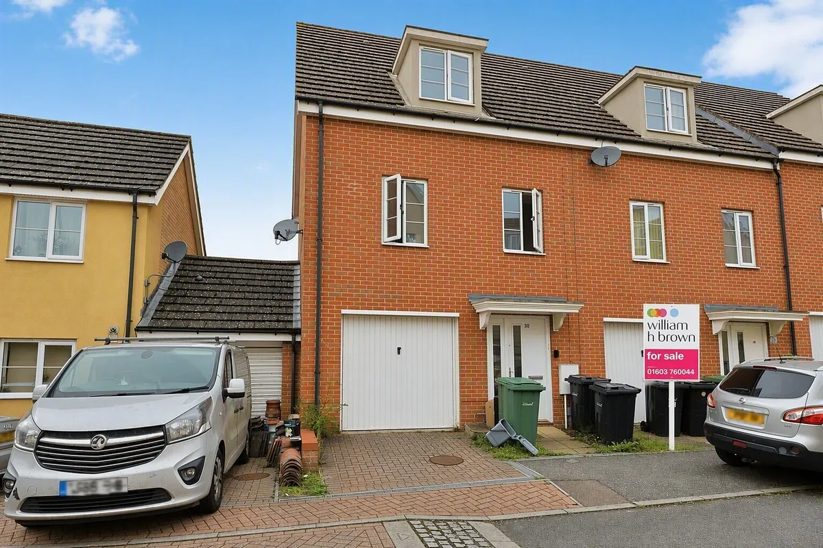 Magnolia Way, Costessey, Norwich