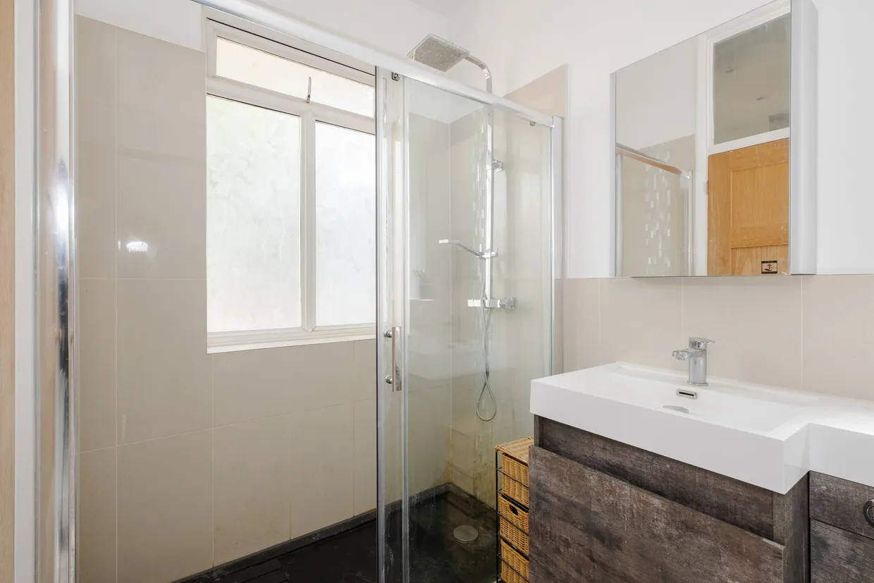Coniston Road, London, N10 photo 14