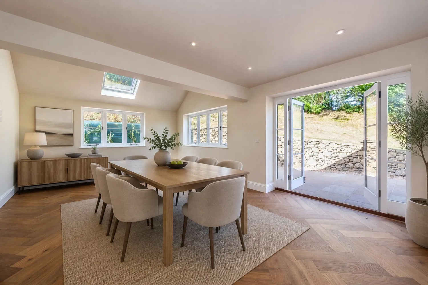 Horsham Road, Abinger Hammer, RH5 photo 2