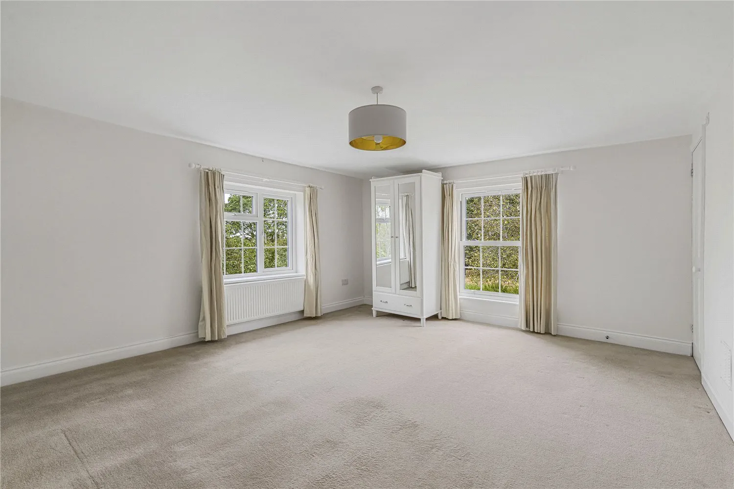 Moulsoe, Buckinghamshire, MK16 photo 14