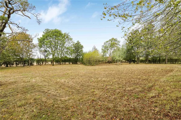 Moulsoe, Buckinghamshire, MK16 photo 21