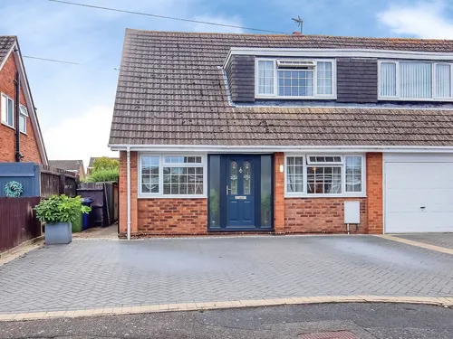 Nevis Close, Corbyphoto