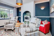 Nevis Close, Corby