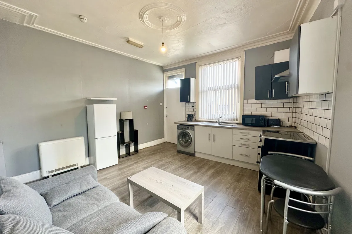 Temple Crescent, LEEDS