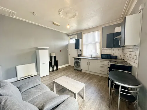 Temple Crescent, LEEDSphoto