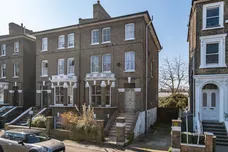Gauden Road, London, SW4 photo 24