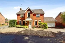Plumpton Close, Chippenham