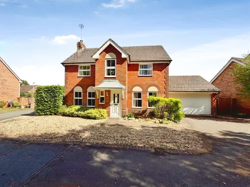 Plumpton Close, Chippenhamphoto