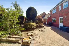 Plumpton Close, Chippenham