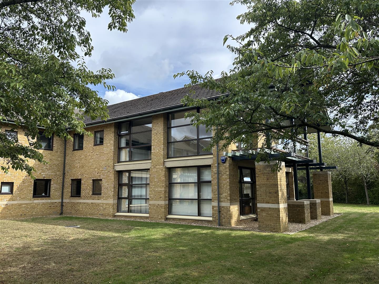 Woodward Place, Loughton Lodge Image 1