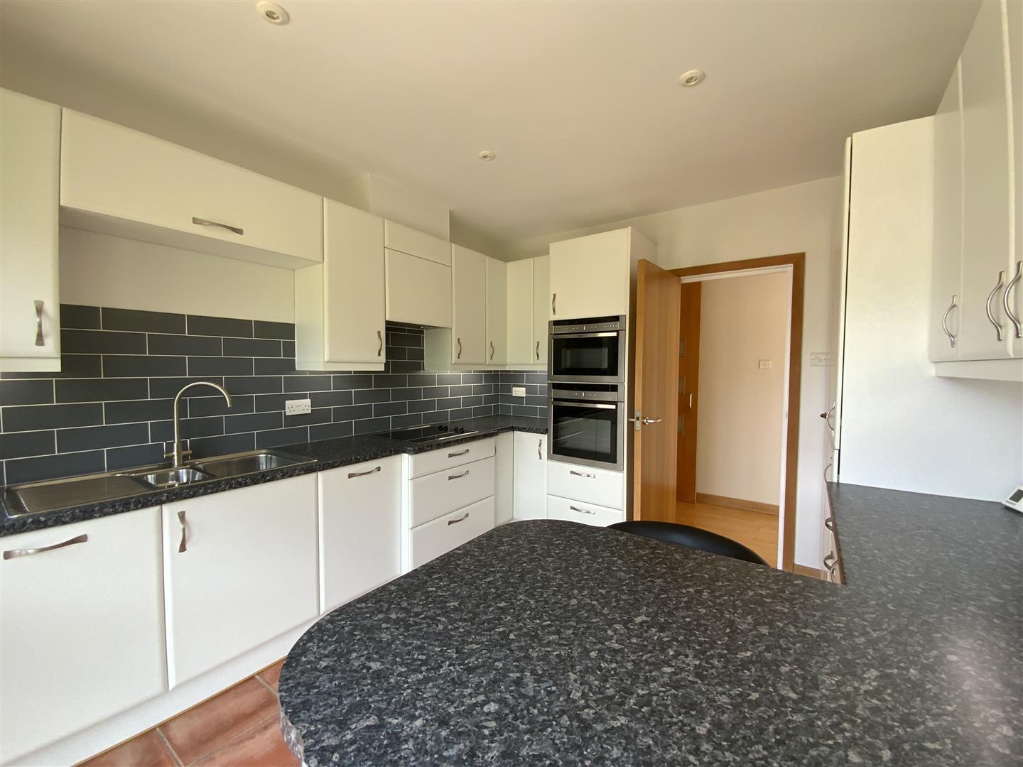 Woodward Place, Loughton Lodge Image 4