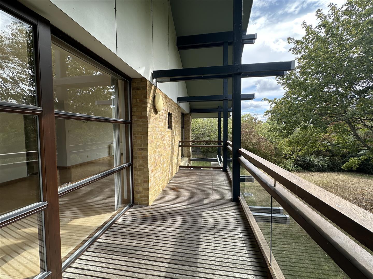 Woodward Place, Loughton Lodge Image 15