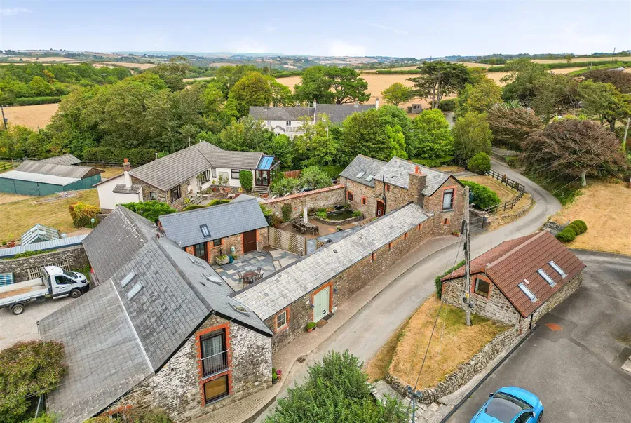 Property Image 28