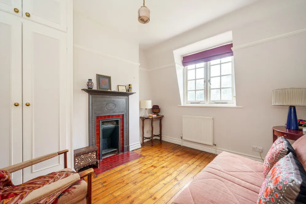 Fortune Green Road, London, NW6 photo 10