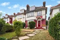 Dollis Hill Lane, Dollis Hill, London, NW2 — photo 1