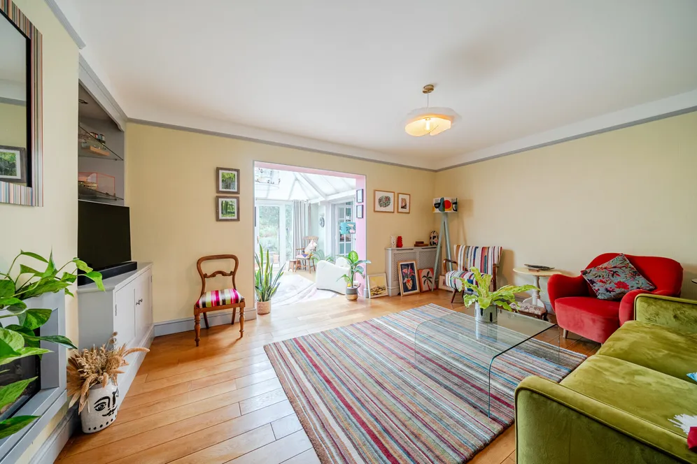 Lancaster Avenue, Farnham, GU9 photo 5