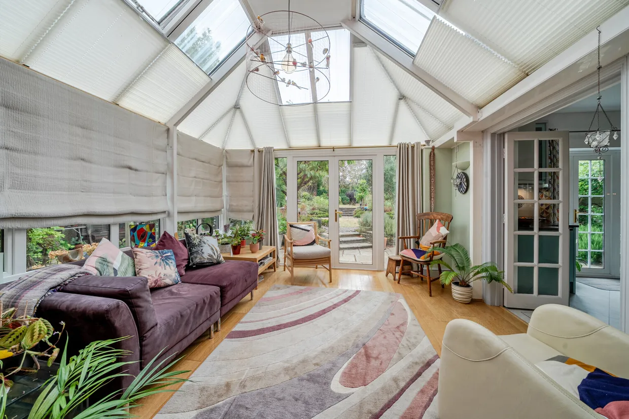 Lancaster Avenue, Farnham, GU9 photo 6