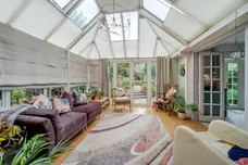 Lancaster Avenue, Farnham, GU9 photo 6