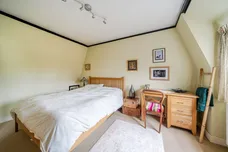 Lancaster Avenue, Farnham, GU9 photo 16