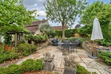 Lancaster Avenue, Farnham, GU9 photo 17