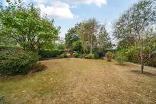 Lancaster Avenue, Farnham, GU9 photo 19