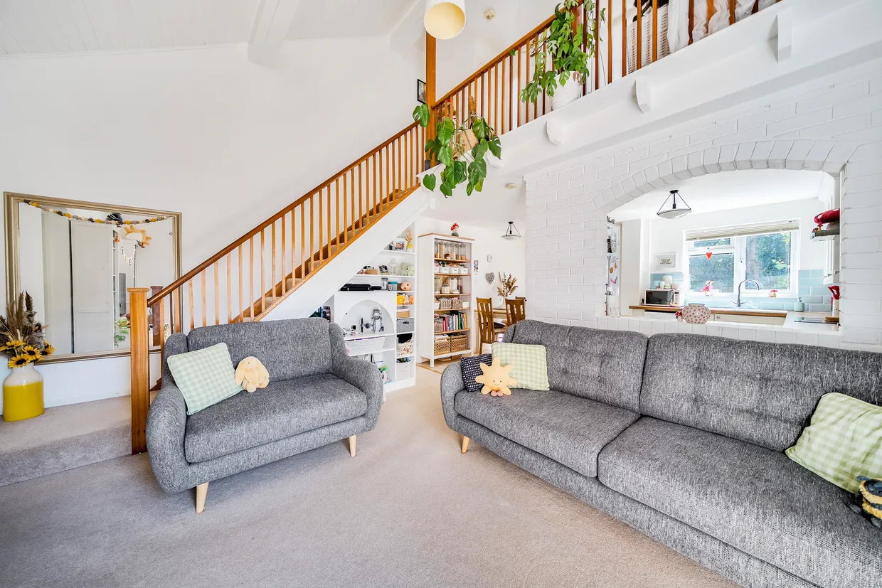 Salisbury Close, Alton, GU34 photo 7