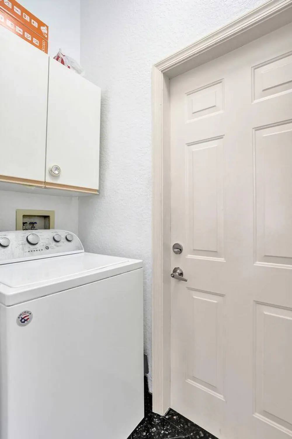 3274 NW 22nd Ave, Oakland Park, FL 33309
