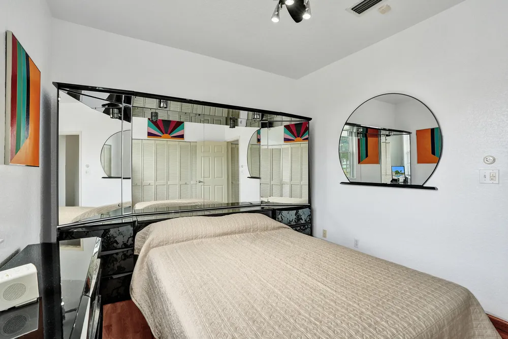 3274 NW 22nd Ave, Oakland Park, FL 33309