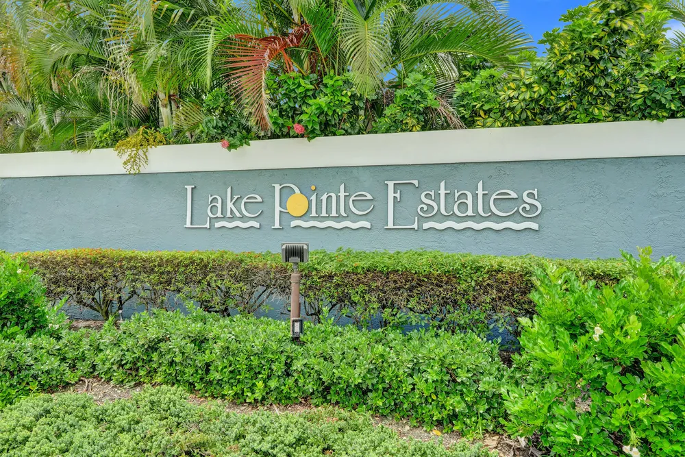 3274 NW 22nd Ave, Oakland Park, FL 33309