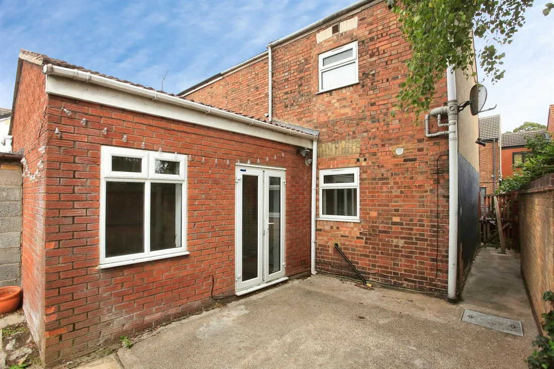 Property photo 12