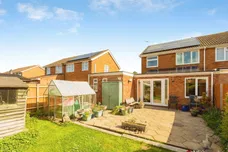 Anton Way, Hawkslade, AYLESBURY