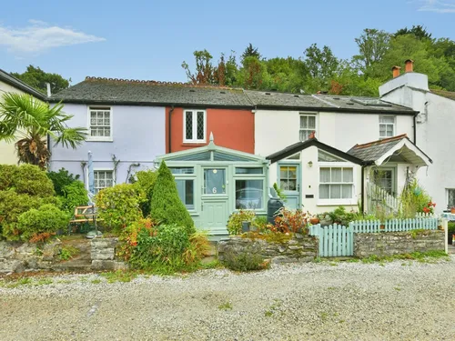 Riverside Cottages, Forder, Saltashphoto