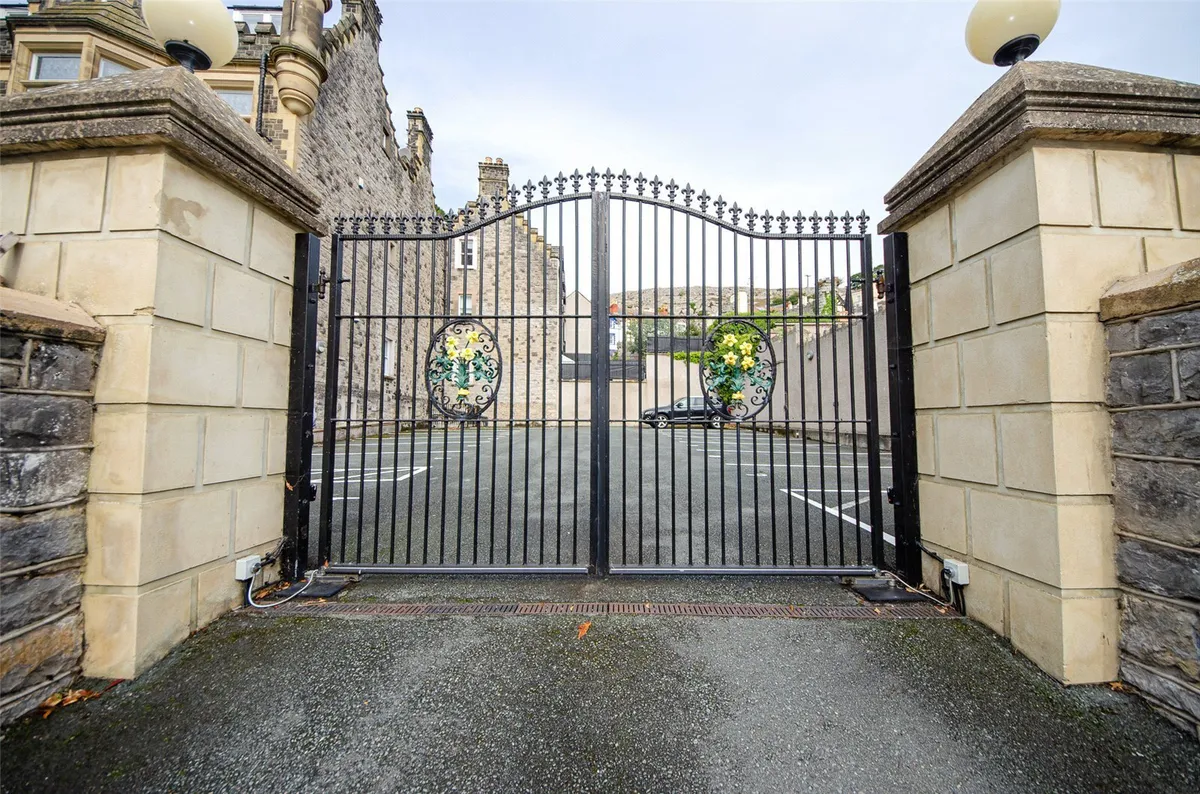 Church Walks, Llandudno, Conwy, LL30