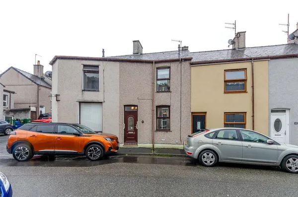 William Street, Caernarfon, Gwynedd, LL55