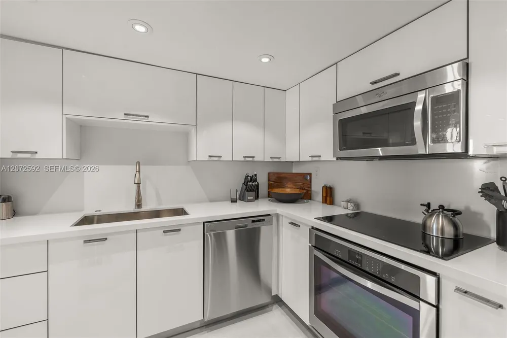 650 West Ave, Miami Beach, FL 33139