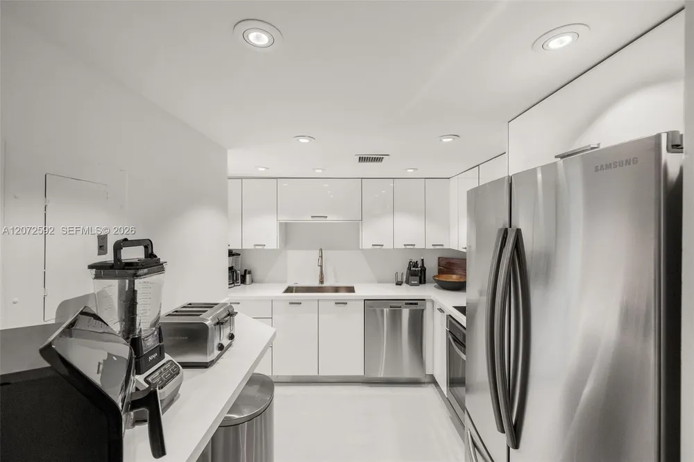 650 West Ave, Miami Beach, FL 33139