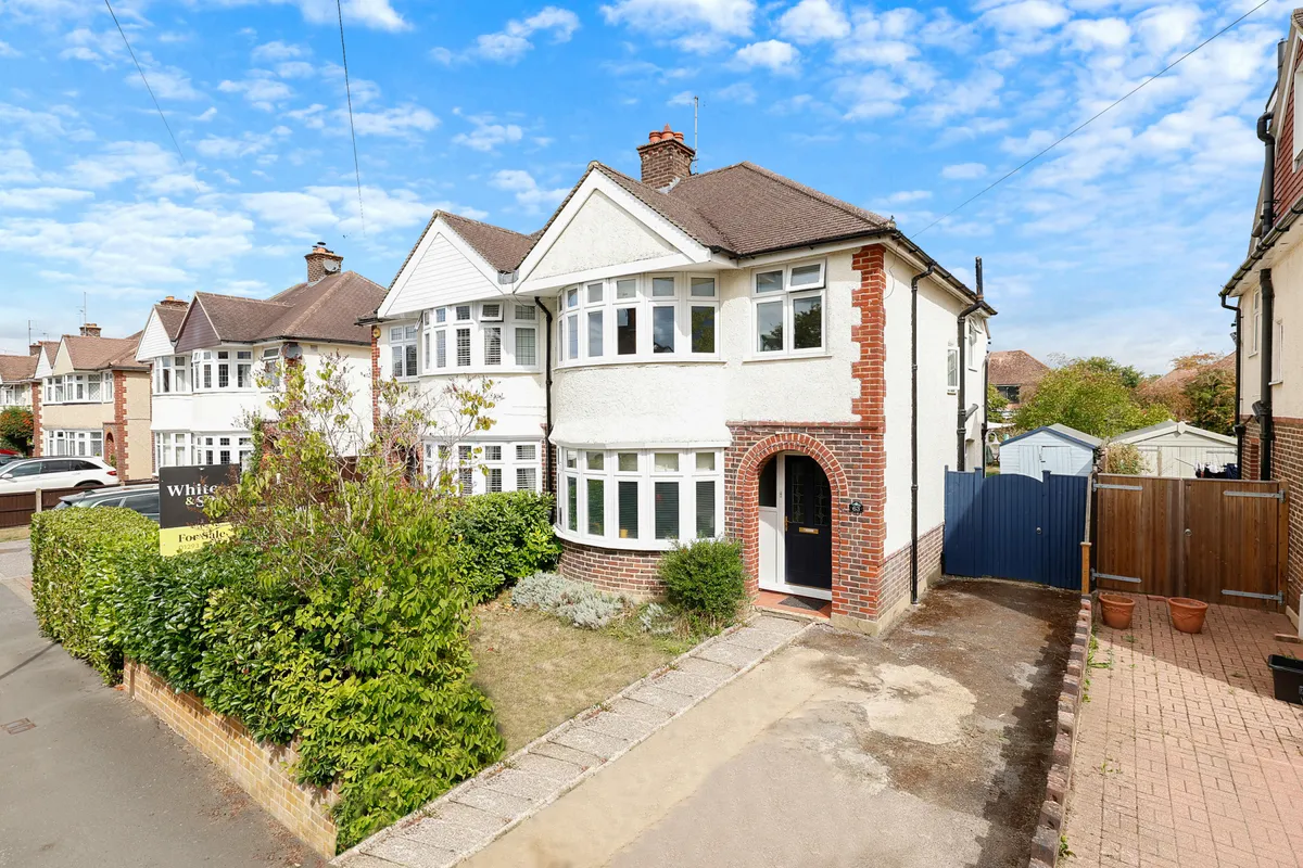 Hevers Avenue, Horley, Surrey, RH6