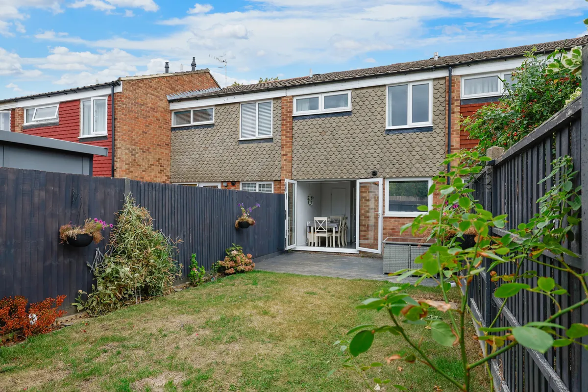 The Spinney, Horley, Surrey, RH6