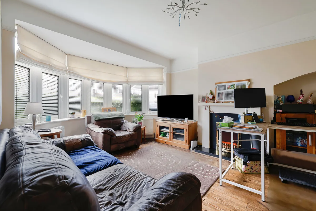Hevers Avenue, Horley, Surrey, RH6