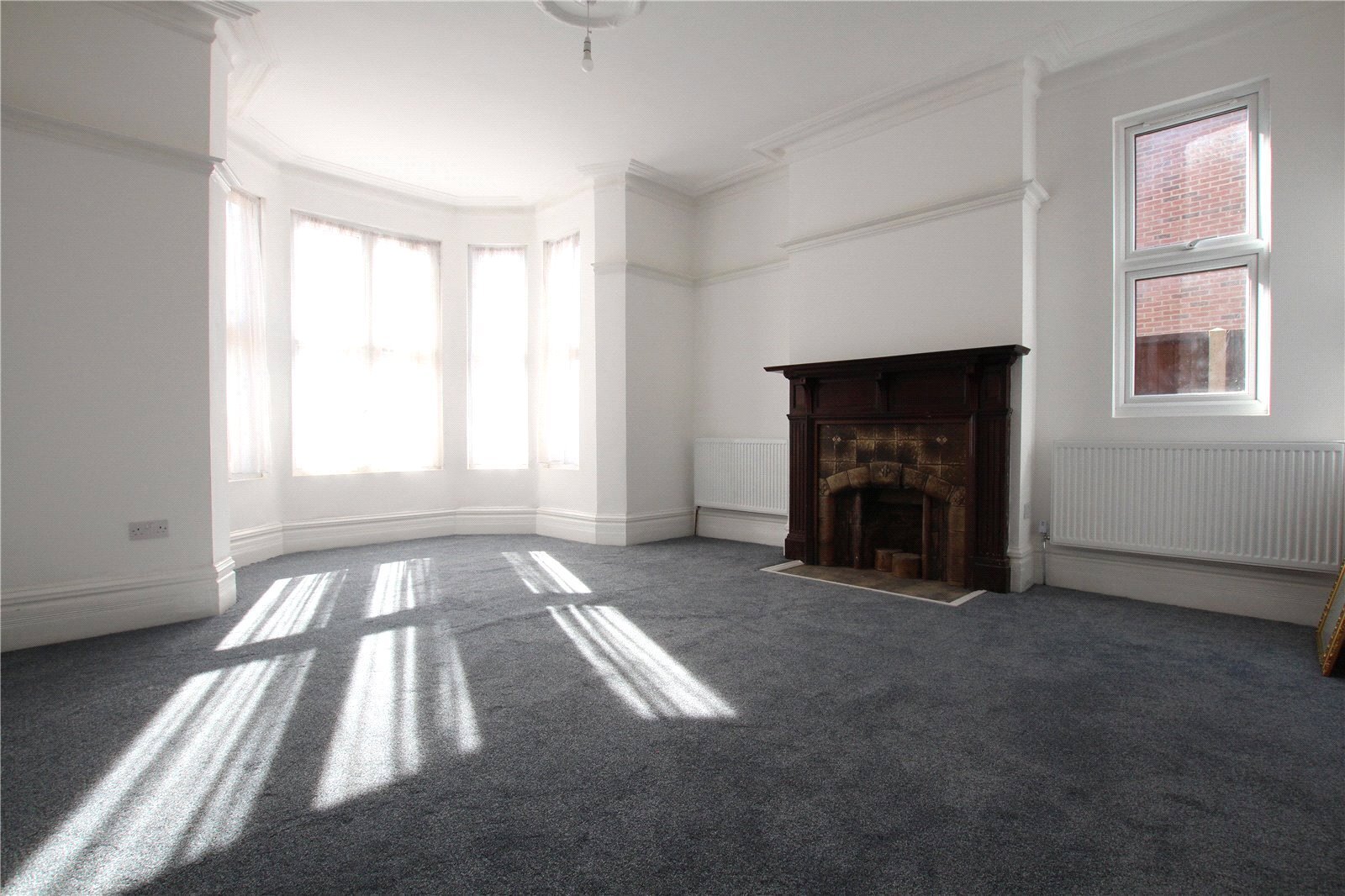 82 Aldersbrook Road, Ground Floor Flat, Wanstead, London, E12 Image 3