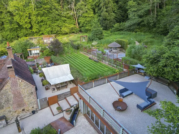 Henley Hill, Henley, GU27 photo 13